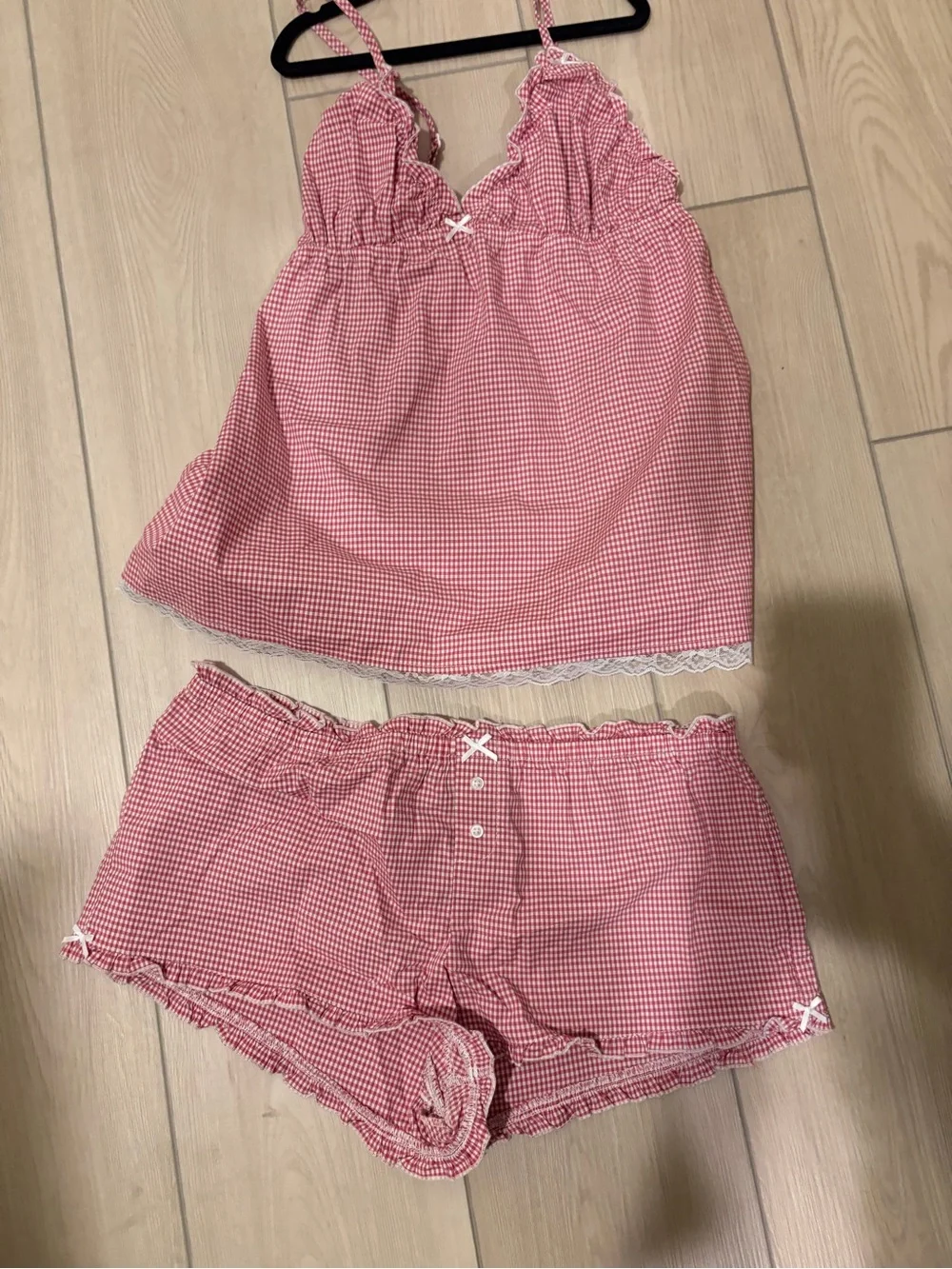 Brandy Melville Red Gingham Lace-Trim Pajama Set - Picture 4 of 6